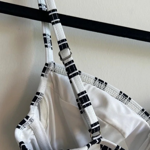 Cynthia Rowley black white striped retro Loren swim suit bikini - Picture 4 of 12